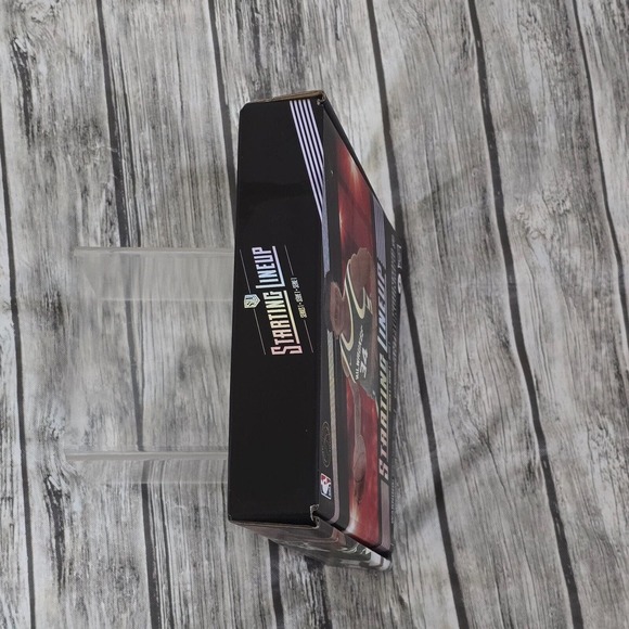 Hasbro Giannis Antetokounmpo Bucks NBA Starting Lineup SLU Series 1 Sealed NEW - Picture 6 of 6